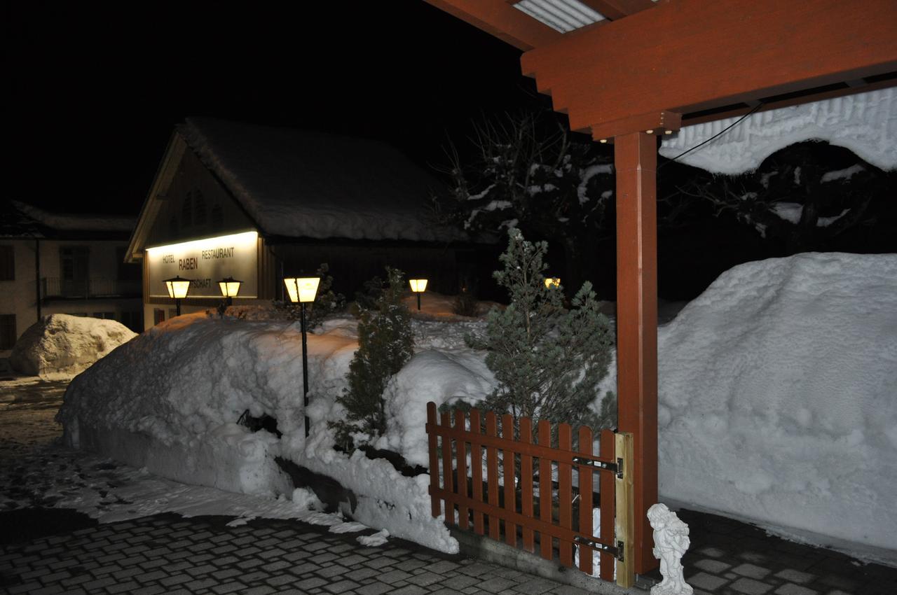 Hotel Restaurant Raben Linthal Exterior foto